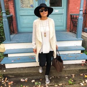 Meet your Posher, Mariam